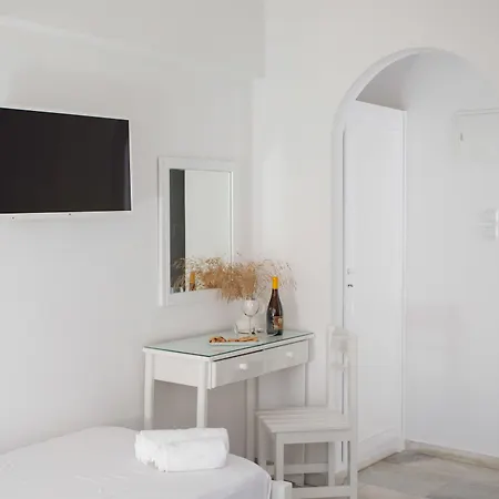 Ippokampos Town Naxos City