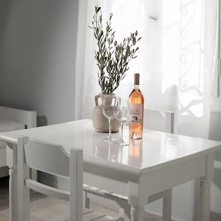 Ippokampos Town Apartman Naxos City
