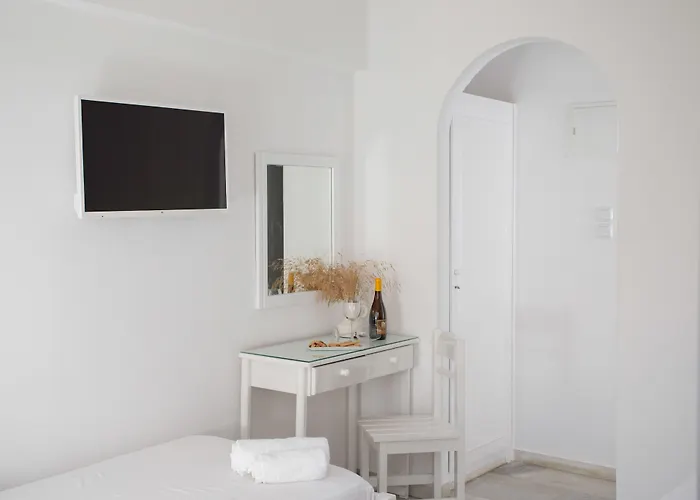 Ippokampos Town Naxos City