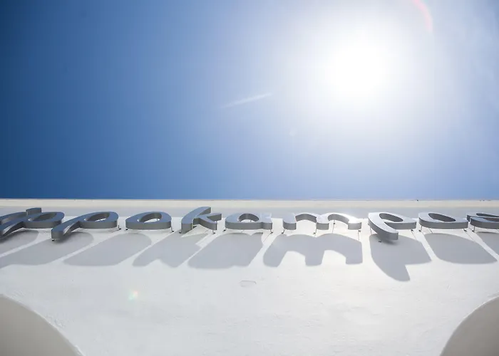 Ippokampos Town Naxos City